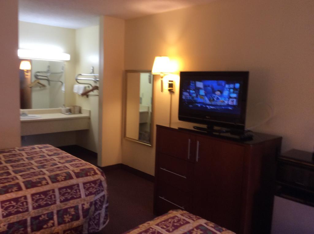 Days Inn By Wyndham York Alabama Kültér fotó